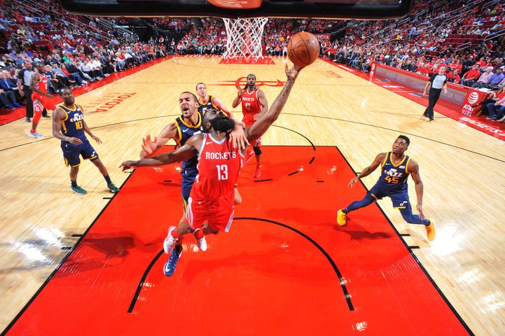 Harden bude chýbať Houstonu minimálne dva týždne