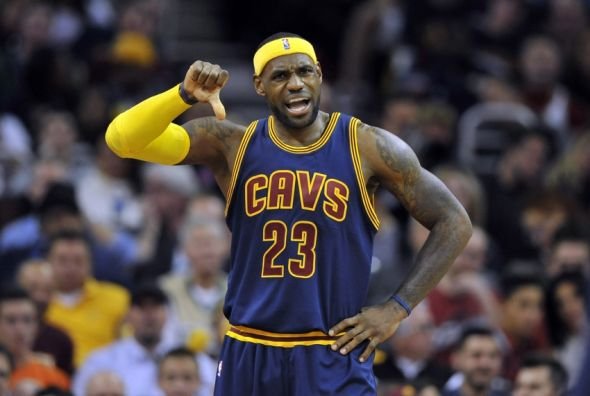 Mediálny deň NBA: LeBron neľutuje, že Trumpa nazval lumpom