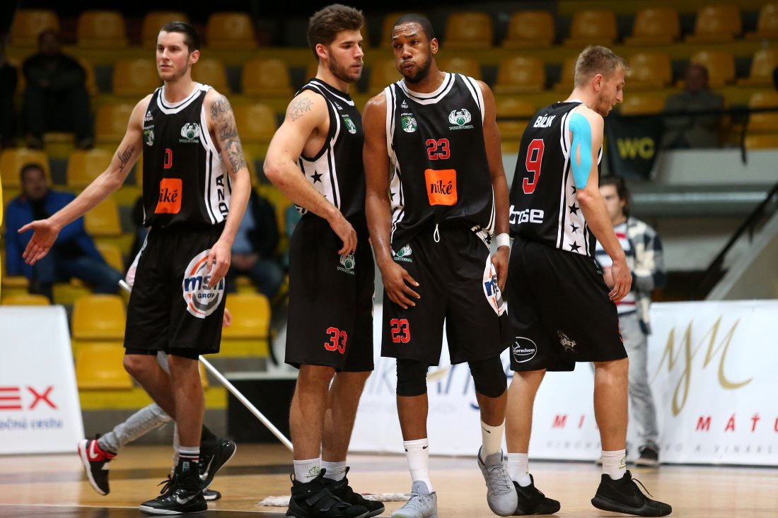 Tvrdý zásah FIBA. Prievidza má zákaz prestupov, dôvodom sú finančné podlžnosti