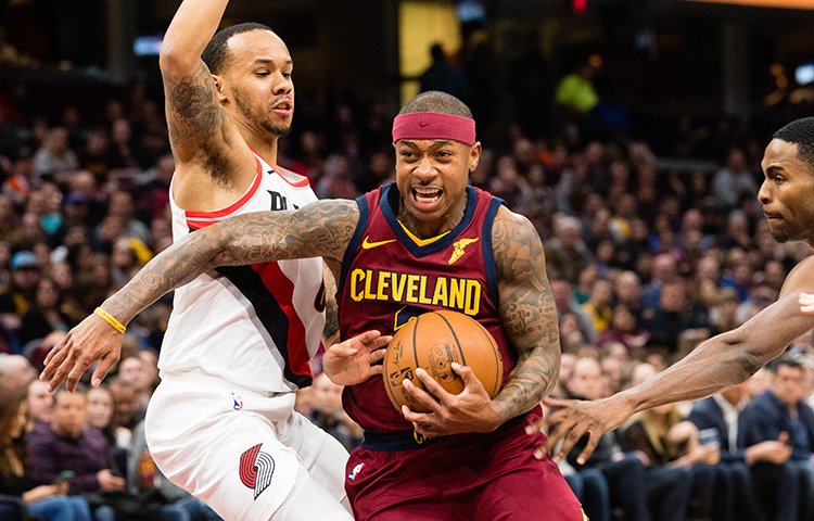 V NBA prebehol veľký trejd. Cleveland poslal do Lakers hviezdu, Wade sa vracia do Miami