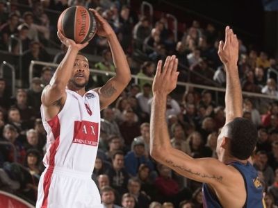 Olimpia Miláno uspela v Barcelone o dva body