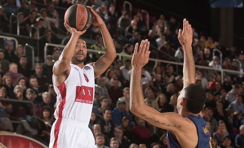 Olimpia Miláno uspela v Barcelone o dva body