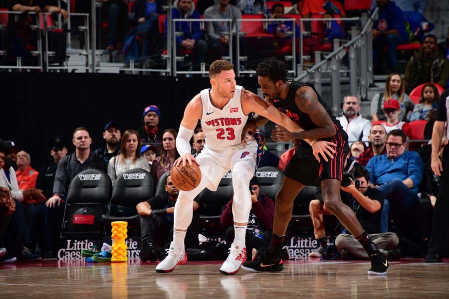 Detroit s B. Griffinom ešte neprehral, Nowitzki odohral 50 000 minút