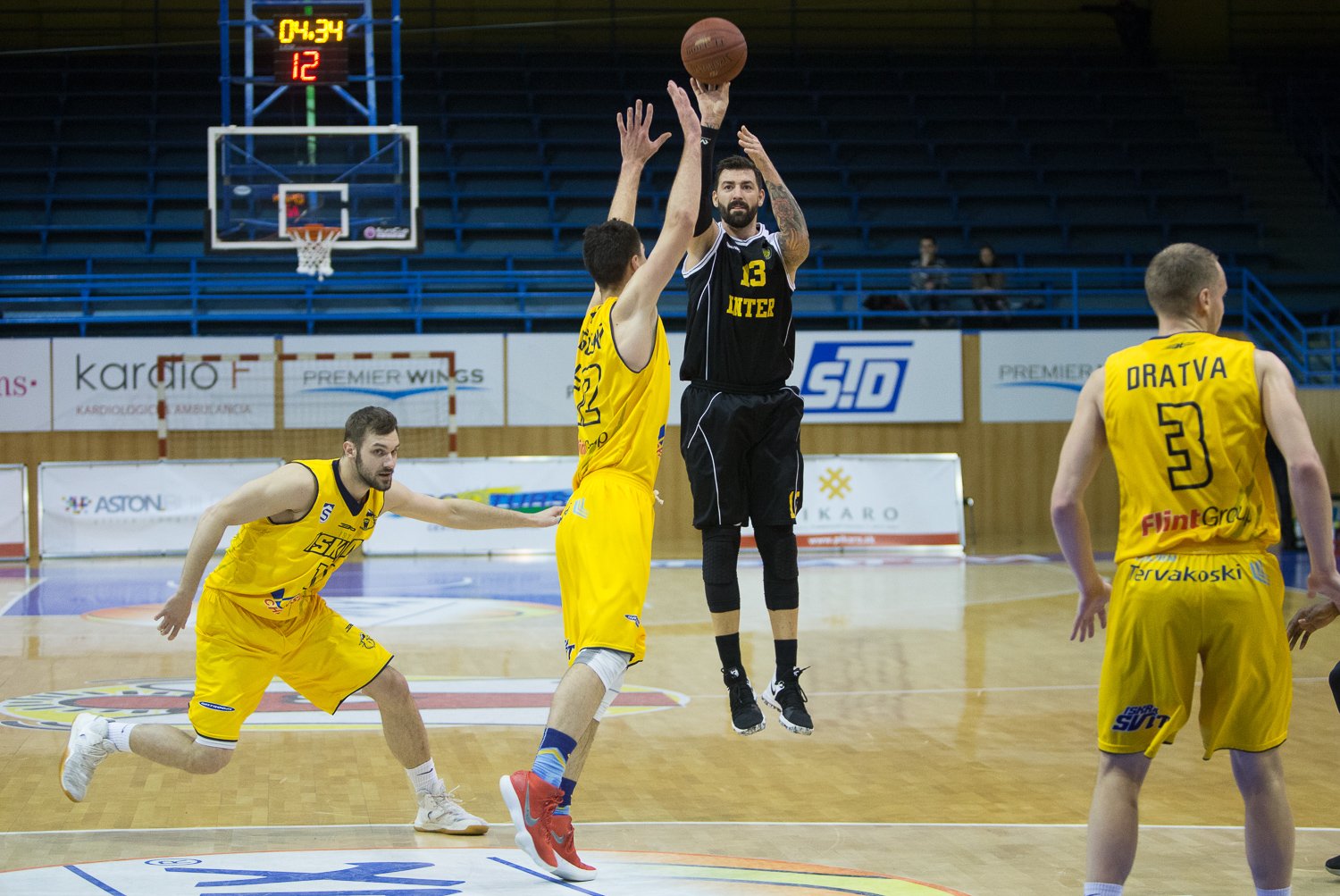 VIDEO + FOTO Semifinále pohára príliš nezaujalo, jadnoznačný postup Interu a Košíc