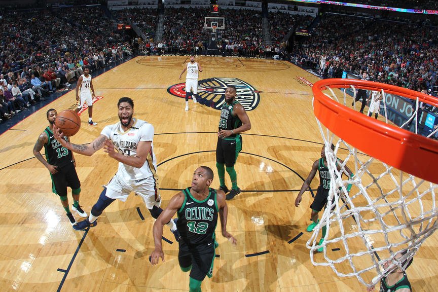 Westbrookov 101. kariérny triple-double ukončil víťaznú sériu Toronta