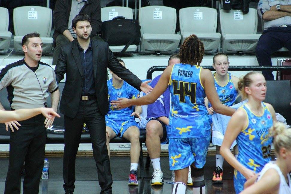 Novým trénerom Piešťanských Čajok sa stal doterajší asistent Richard Kucsa