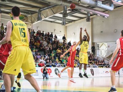 Analýza: Levice rozhodli o svojom víťazstve pod košom, Diabate siahal na triple-double