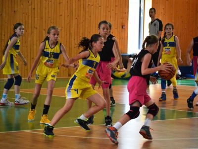 VIDEO Po prvom dni MSR Mladších mini majú po dve víťazstvá Šamorín a Košice