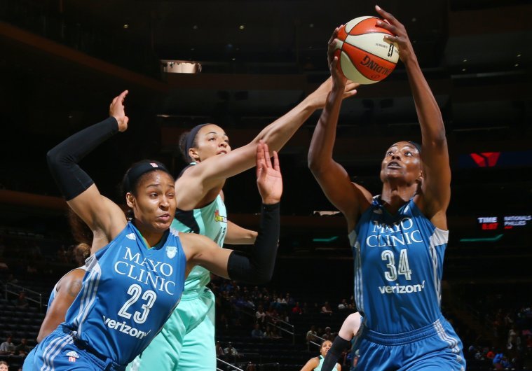 Minnesota Lynx zvíťazili v sobotu nad New York Liberty