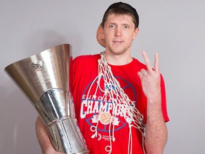 Koniec jednej éry. Klubová legenda Chrjapa odchádza po 13 sezónach z CSKA Moskva