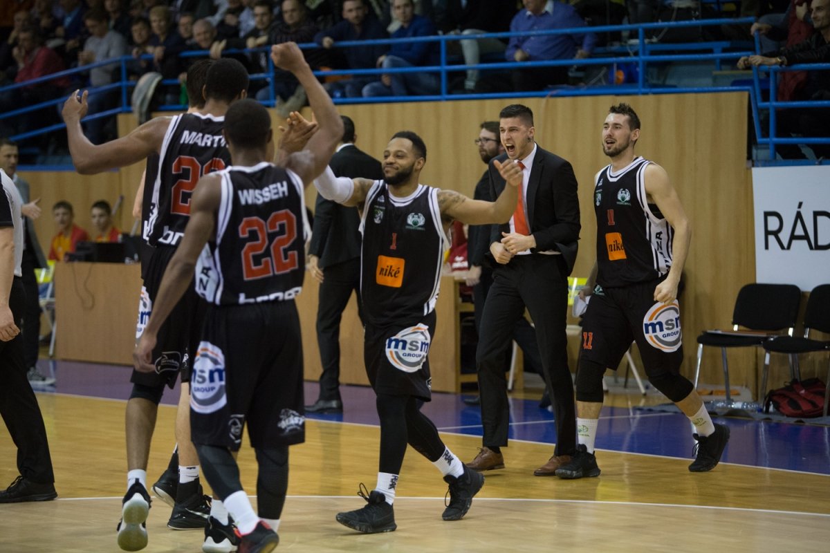Nedobytná bašta padla, Prievidza vyrabovala Angels Arénu