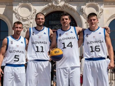 Slovenským reprezentáciám v 3×3 basketbale sa nepodarilo postúpiť na septembrové majstrovstvá Európy