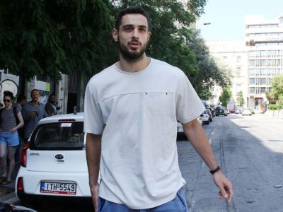 Prestúpil k najväčšiemu rivalovi, Papapetrou vymenil Olympiakos za Panathinaikos