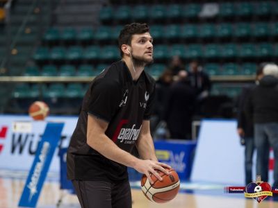 Chrisa Paula som doteraz videl iba na PlayStation, vraví talianska hviezda smerujúca do NBA