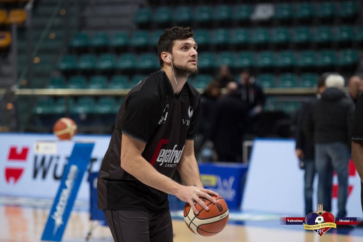 Chrisa Paula som doteraz videl iba na PlayStation, vraví talianska hviezda smerujúca do NBA