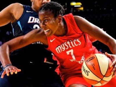 Do finále WNBA postúpili Mystics a Storm