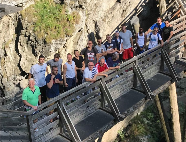 Handlovskí basketbalisti si odskočili zrelaxovať do susedného Rakúska