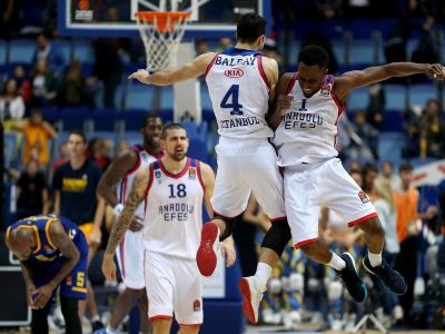 Anadolu Efes vyhralo na pôde Chimki o jediný bod