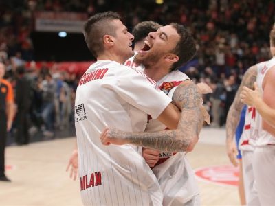 Hráči Olimpie Miláno porazili Anadolu Efes o jeden bod