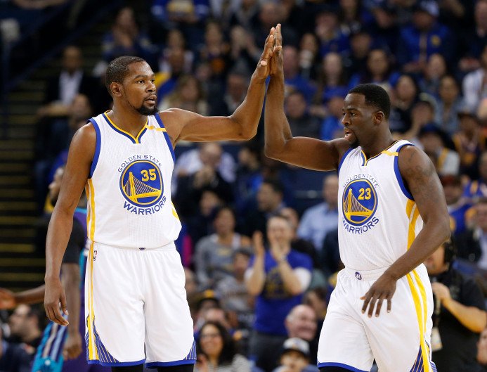 Začína pád impéria? V Golden State sa hádajú hviezdy