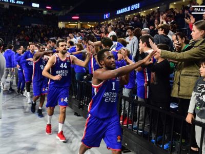 Naposledy boli najhorší zo všetkých, teraz predvádzajú skvelý basketbal a víťazia