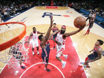 VIDEO: Hardenových 54 bodov nestačilo na Washington, Milwaukee padlo v Charlotte