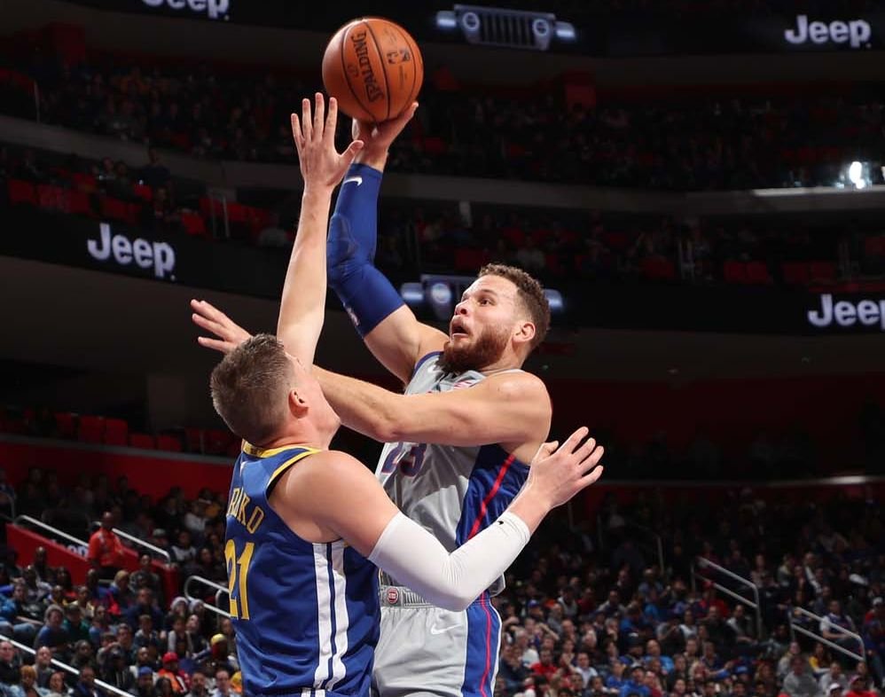VIDEO: Curry sa vrátil do zostavy Golden State, no nezabránil prehre s Detroitom