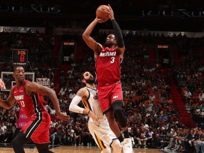 VIDEO: Wade rozhodol o víťazstve Miami, sezónne maximum DeRozana