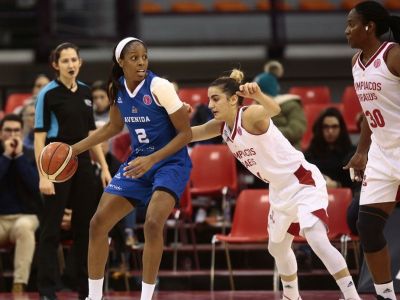 Olympiakos Pireus prehral doma so Salamankou