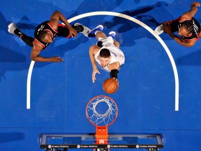 VIDEO: Toronto utŕžilo debakel v Orlande a prišlo o líderskú pozíciu na východe