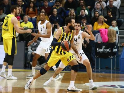 Real tesne prehral v Istanbule s Fenerbahce
