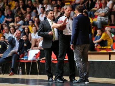 Rivalita trénerov. Najprv viedol Vidin, teraz ho prehráva Čurovič