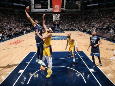 VIDEO: Minnesota po víťazstve vyhodila trénera, Toronto opäť najvyššie