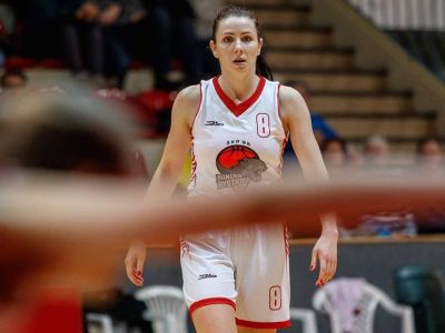 Bystričanka Števulová: Prioritou je u mňa práca, basketbal sa snažím brať ako poobedné hobby