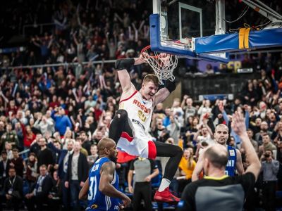 Neuveriteľné víťazstvo! Rusi prehrávali už o 18, ale napokon vyhrali o 15 a idú na šampionát