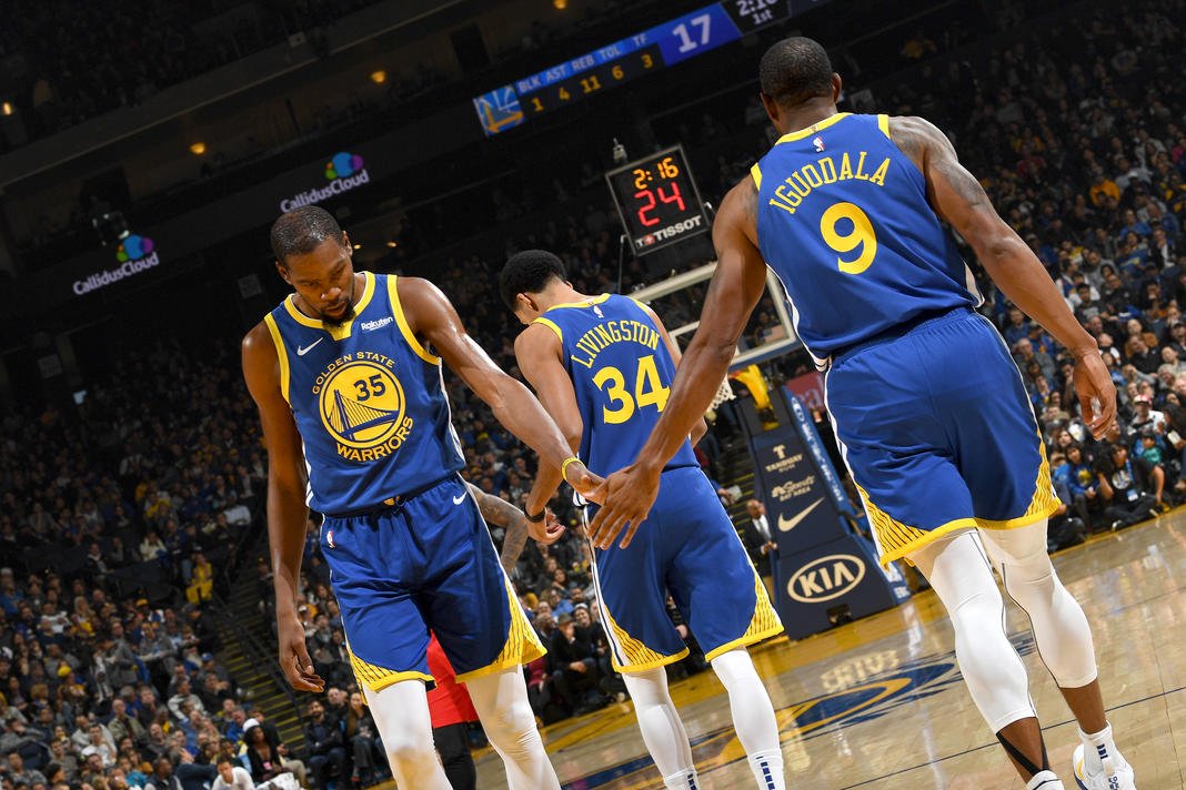 Kríza šampiónov? Warriors prehrali s posledným tímom a stratili Duranta