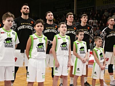 VIDEO: Prievidza vyhrala na palubovke majstra, Inter presvedčivo zdolal Svit