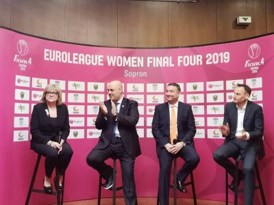 Legendárna Hejková: Čím som staršia, tým mám s hráčkami kamarátskejší vzťah