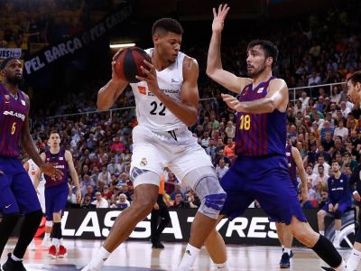Najlepší euroligový obranca dostal zmluvu, o akej môžu mnohí basketbalisti len snívať