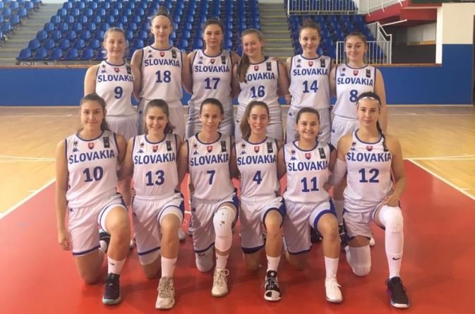 Kadetská reprezentácia dievčat s výrazným košickým zastúpením