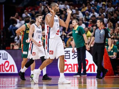 Videl to aj slepý. FIBA suspendovala rozhodcov zo zápasu Francúzsko – Litva