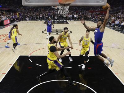 VIDEO: Prvú bitku o LA vyhralo Clippers, Leonard jasne predčil Jamesa