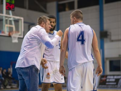 Najdlhšia víťazná séria za ostatné roky. Neprajníci nás motivujú, vraví kouč SNV Korfanta