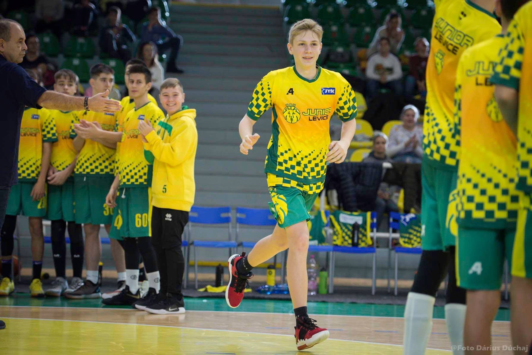 Starší žiaci ŠBK Junior Levice s bilanciou 3-1 na turnaji EYBL