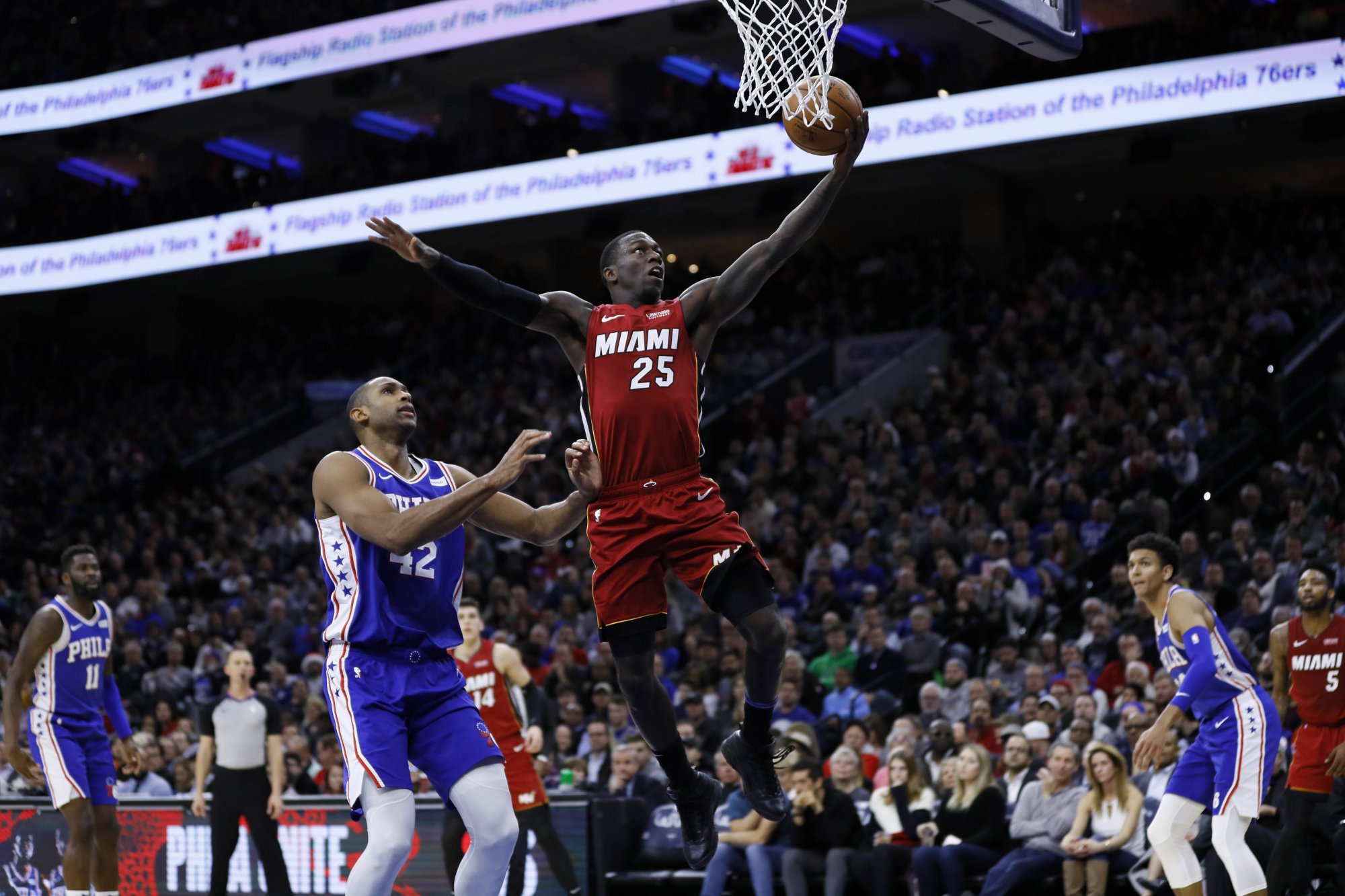 VIDEO: Miami zlomili domáce víťazné kúzlo Philadelphie