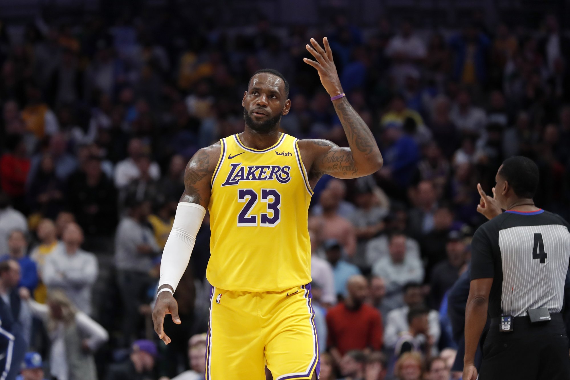 VIDEO: James pomohol k triumfu Lakers: Chceli sme začať rok čo najlepšie