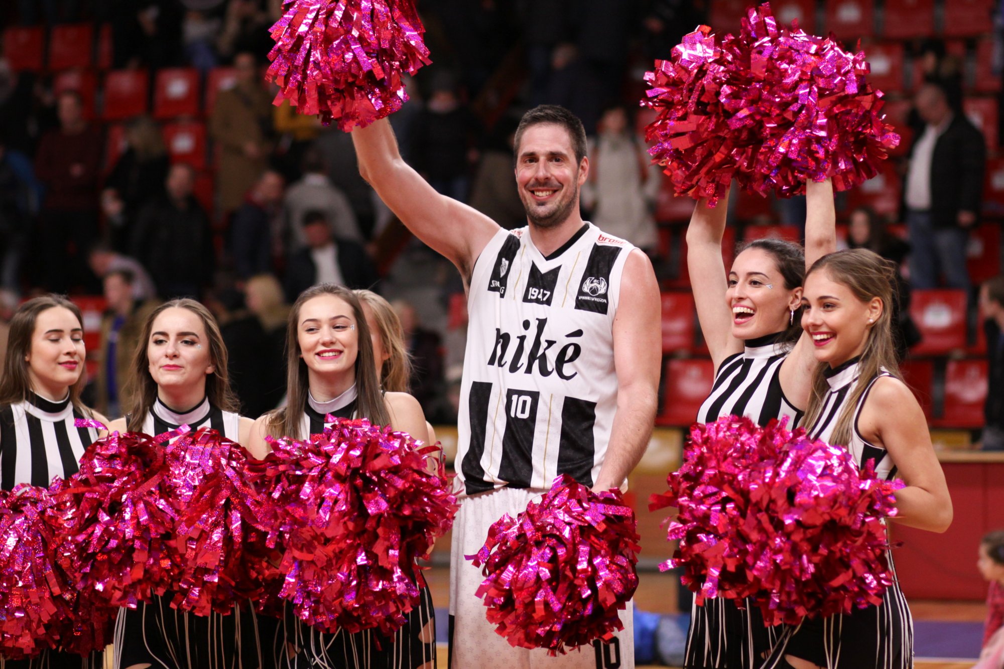 Striedačka Petra Tordu: Oddychovať alebo hrať cez Vianoce basketbal?