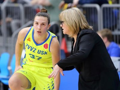 Hejková získala 23. titul. Prežíva rozpačité dni, zatiaľ ostáva v Prahe