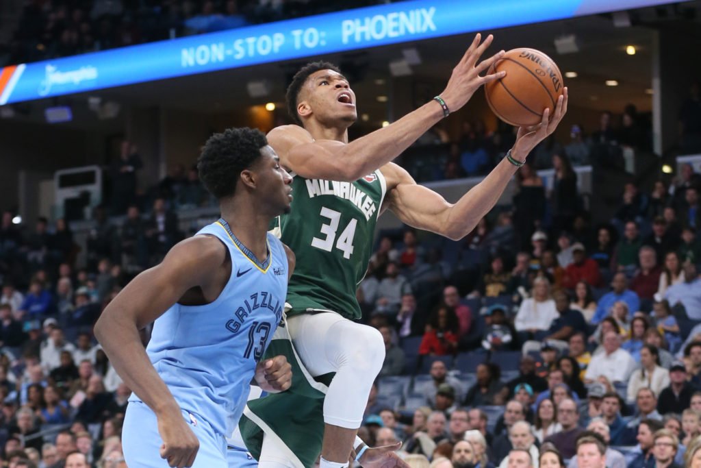 Najlepší v NBA je aj pre neutíchajúcu bojovnosť, stíha sa mstiť za staré traumy
