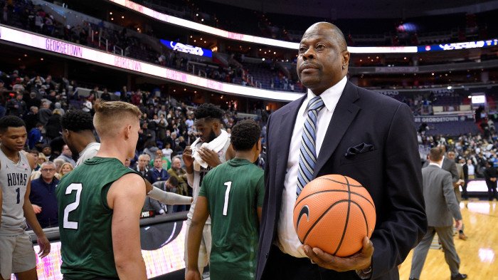 Legendu Knicks a olympijského víťaza hospitalizovali s koronavírusom